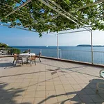 Matea - One-bedroom With Sea View - Tikovica * Stikovica