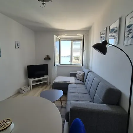 Апартаменты Matea - One-bedroom With Sea View - Tikovica *
