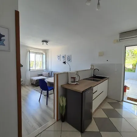 Matea - One-bedroom With Sea View - Tikovica Апартаменты Stikovica
