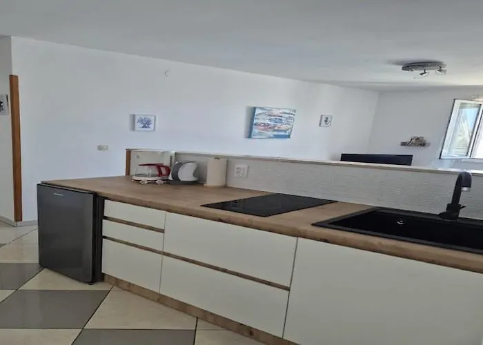 Apartamento Matea - One-bedroom With Sea View - Tikovica Štikovica