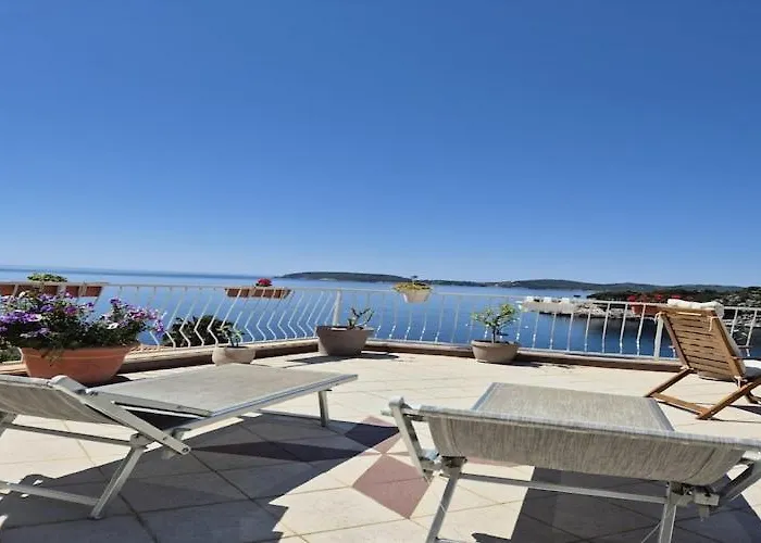 Apartamento Matea - One-bedroom With Sea View - Tikovica *